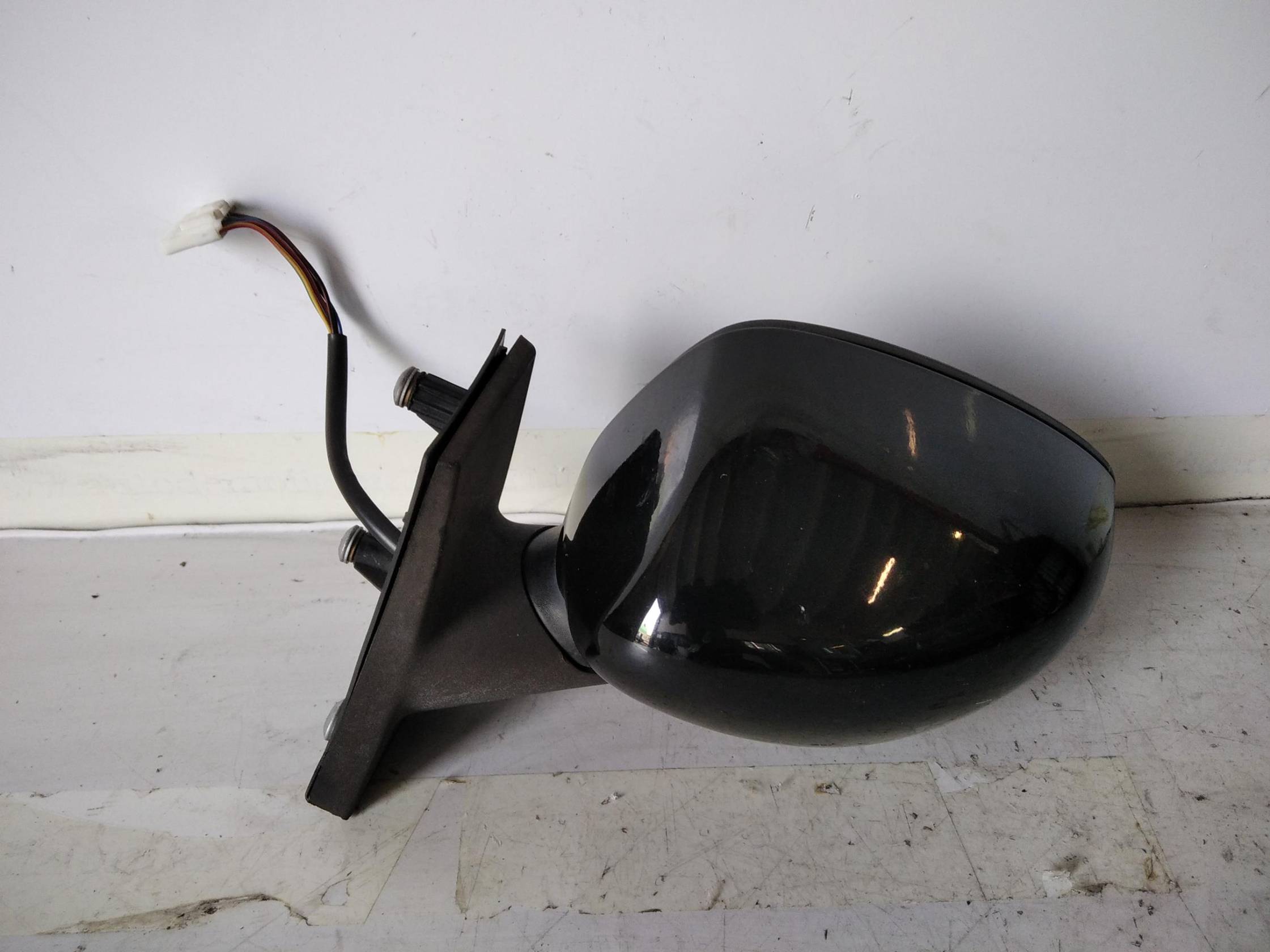 Retrovisore est. regolaz. elettr. sx.